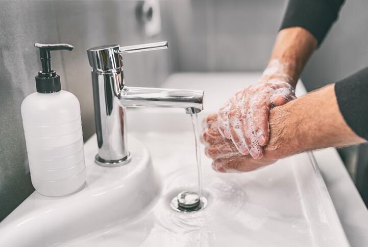 Causes of parasite infection